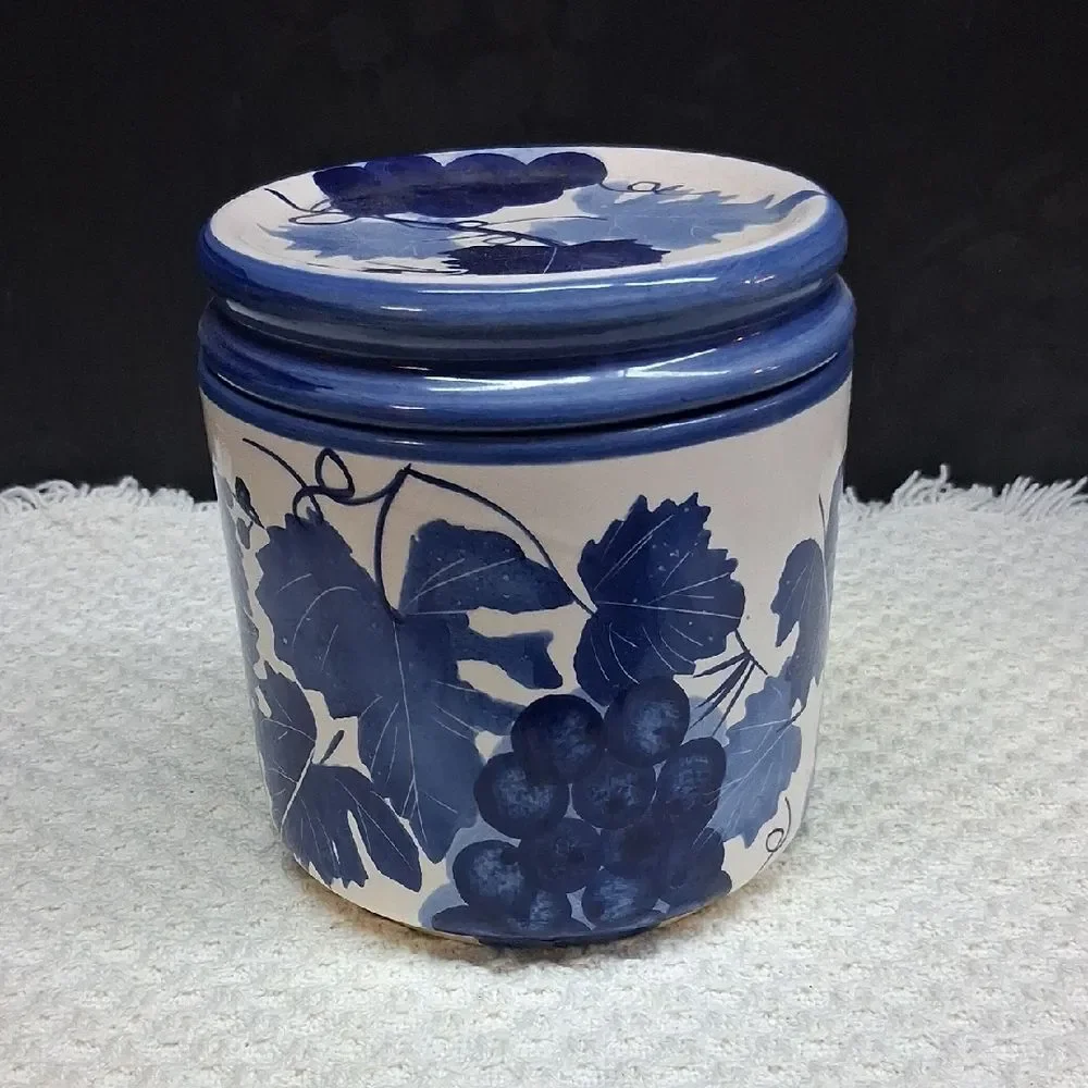Vtg. Ceramic‎ Canister Featuring Blue Grapevinepattern